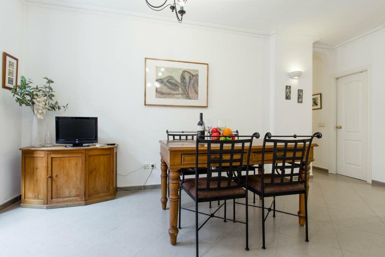 Apartamento Temporada Madrid Exteriör bild