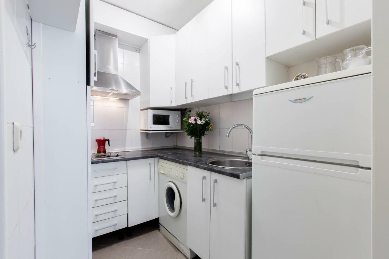 Apartamento Temporada Madrid Exteriör bild